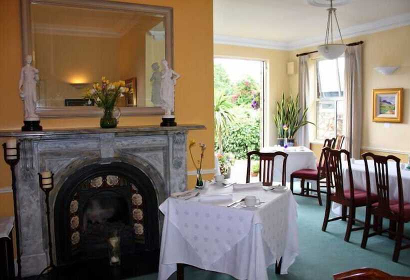 هتل Aberdeen Lodge