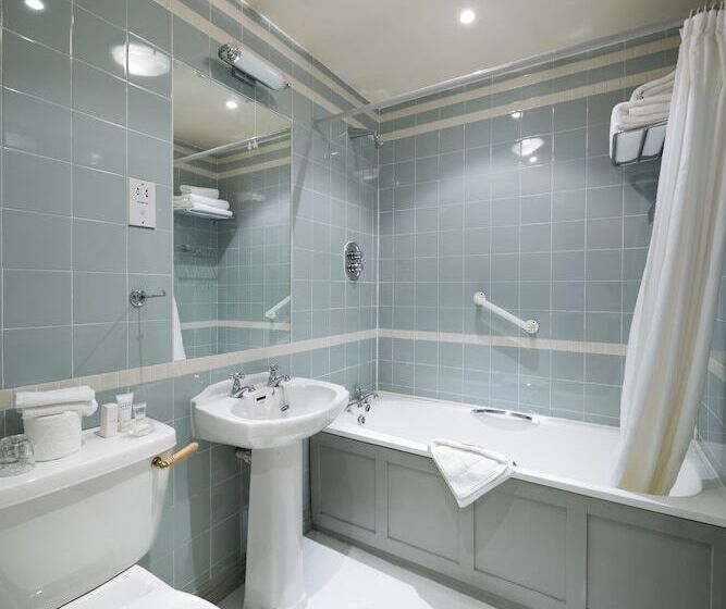 هتل Aberdeen Lodge