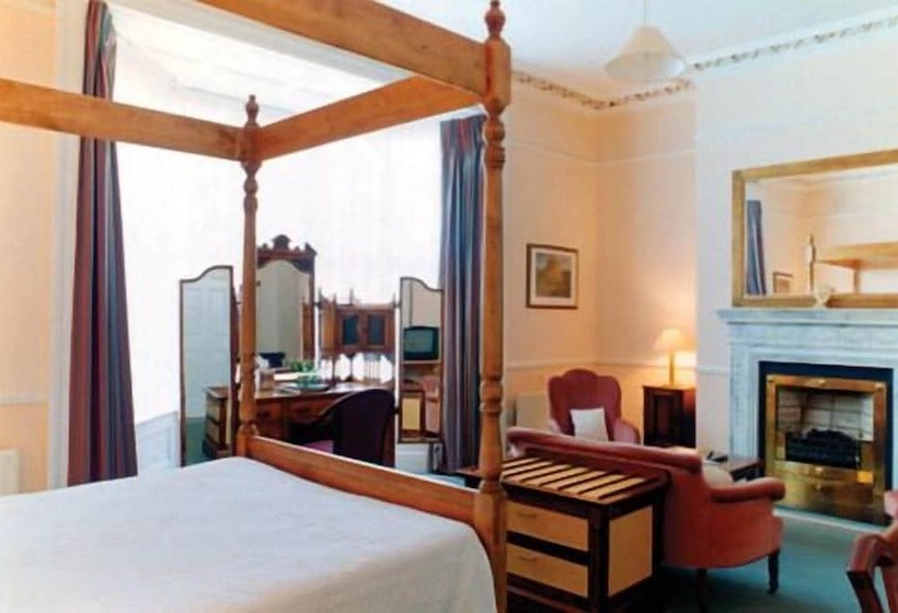 هتل Aberdeen Lodge