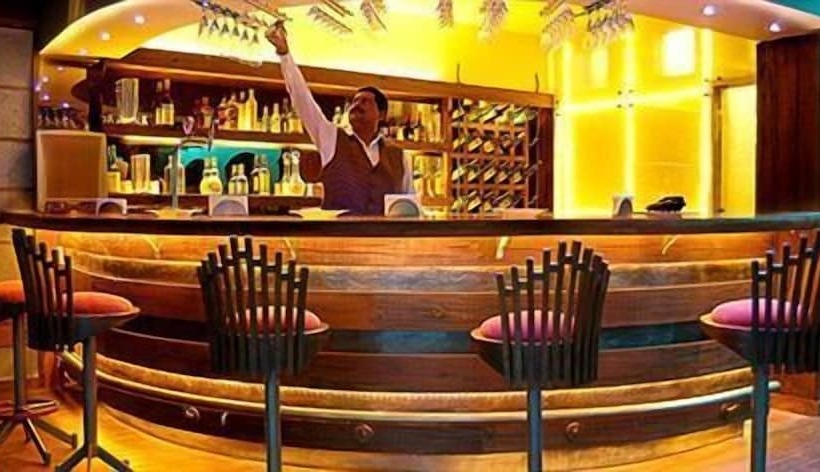 Отель Aurora Towers