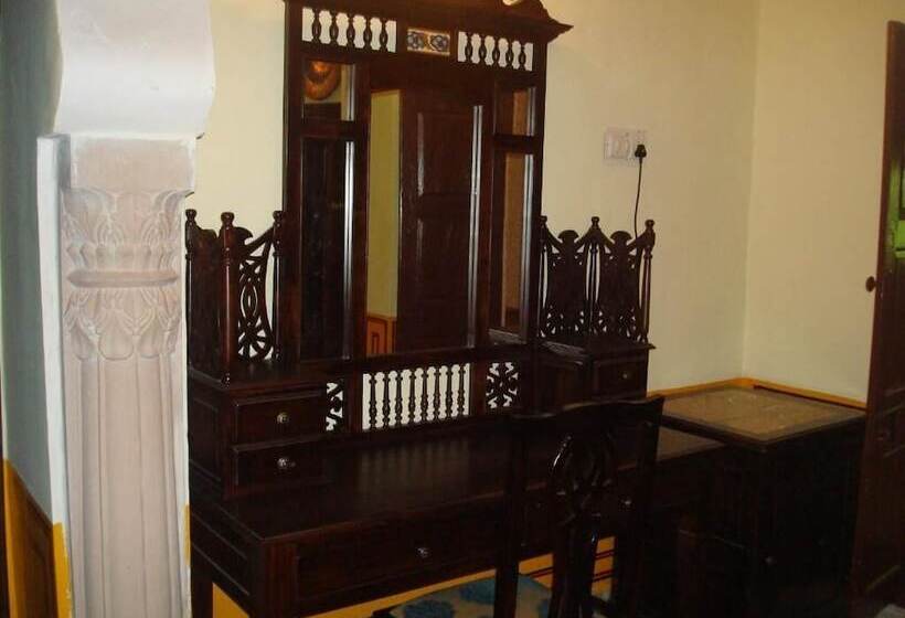 酒店 Bissau Palace