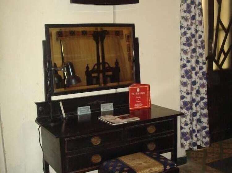 酒店 Bissau Palace