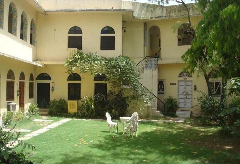 酒店 Bissau Palace