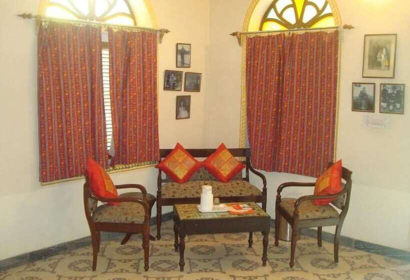 酒店 Bissau Palace