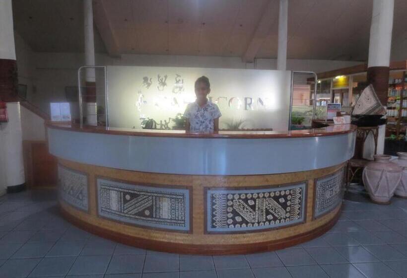 호텔 Capricorn International