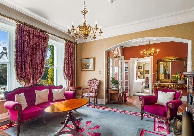 فندق Cashel House