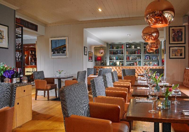 Castlecourt Hotel, Spa & Leisure