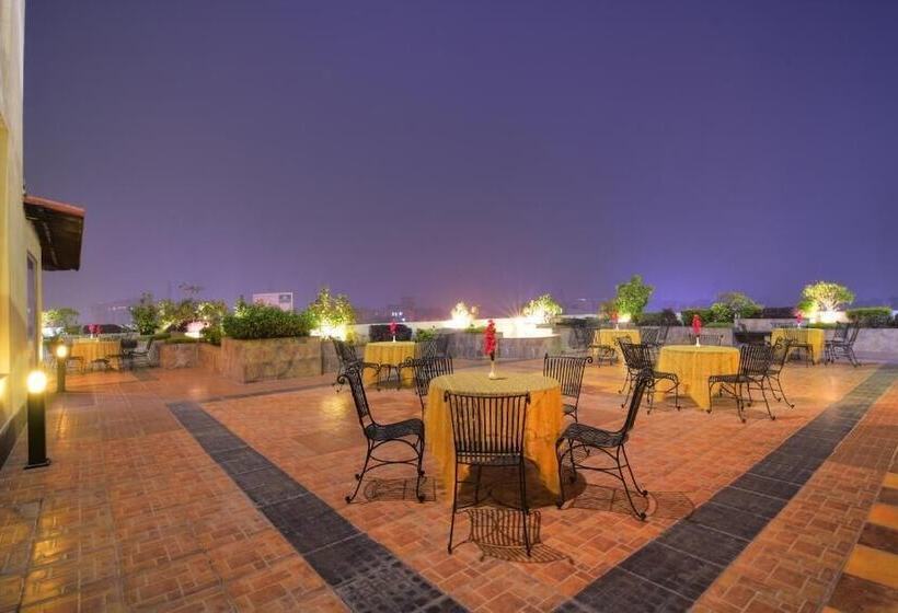 בית מלון כפרי Chanakya