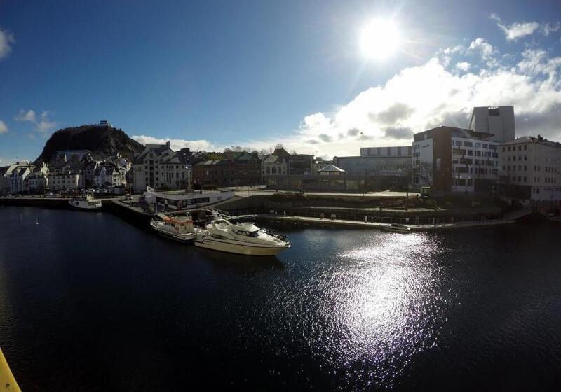 ホテル Clarion Collection  Bryggen