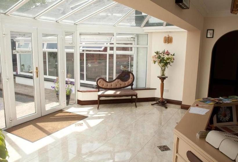 Отель Grovemount House