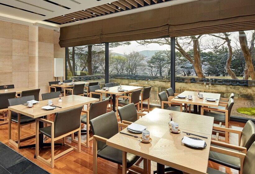 בית מלון כפרי Hilton Gyeongju