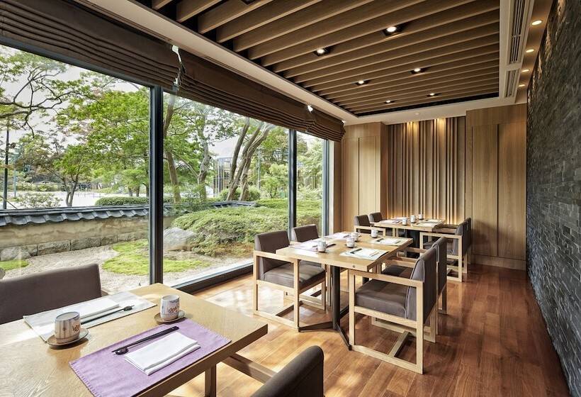 בית מלון כפרי Hilton Gyeongju