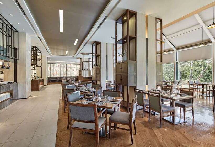 בית מלון כפרי Hilton Gyeongju