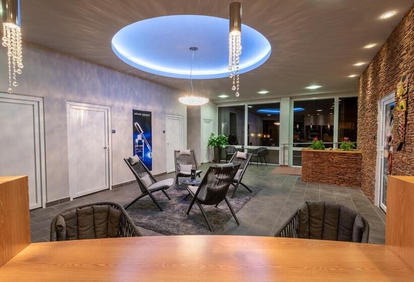 Отель Hunguest Szeged Ex Forrás