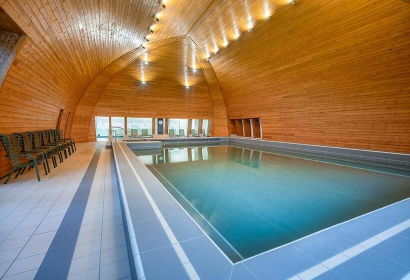 בית מלון כפרי Hunguest Helios Hévíz