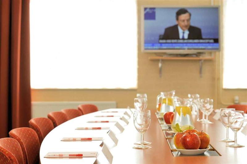 בית מלון כפרי Ibis Rotterdam Vlaardingen