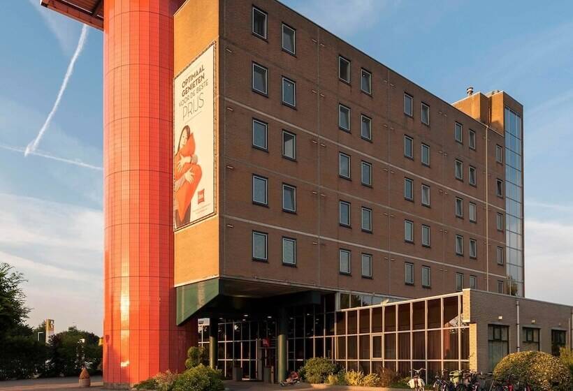 בית מלון כפרי Ibis Rotterdam Vlaardingen