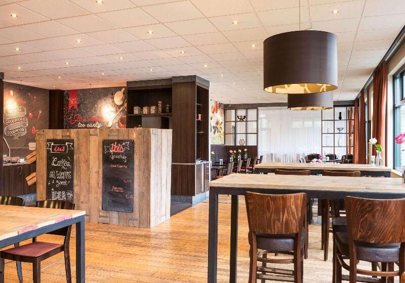 בית מלון כפרי Ibis Rotterdam Vlaardingen