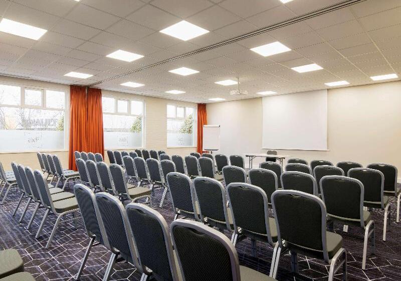 בית מלון כפרי Ibis Rotterdam Vlaardingen