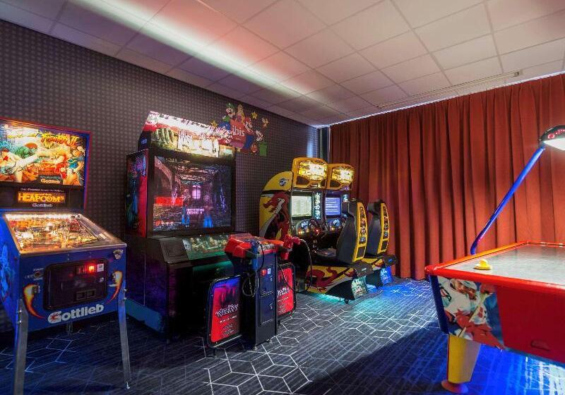 בית מלון כפרי Ibis Rotterdam Vlaardingen