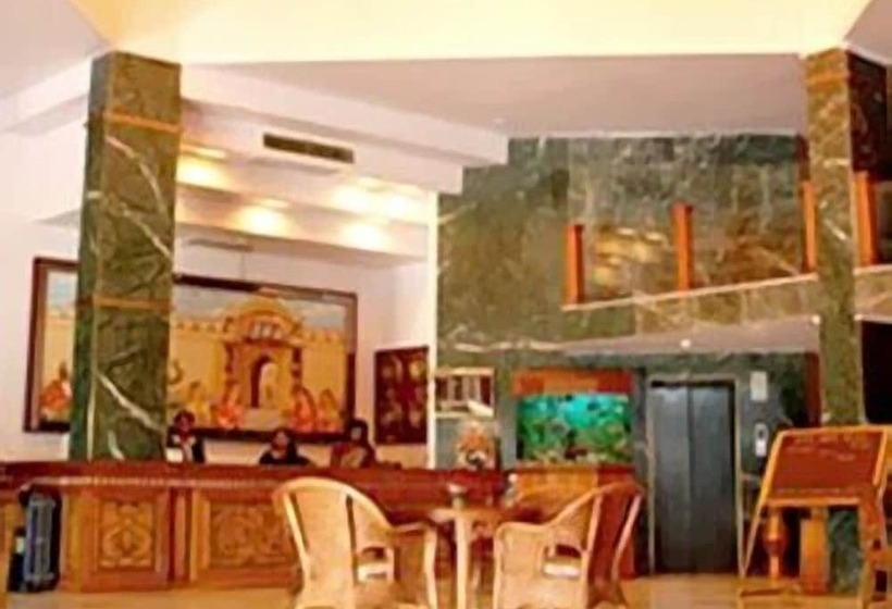 호텔 Jaipur Palace