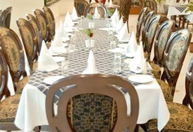 호텔 Jaipur Palace