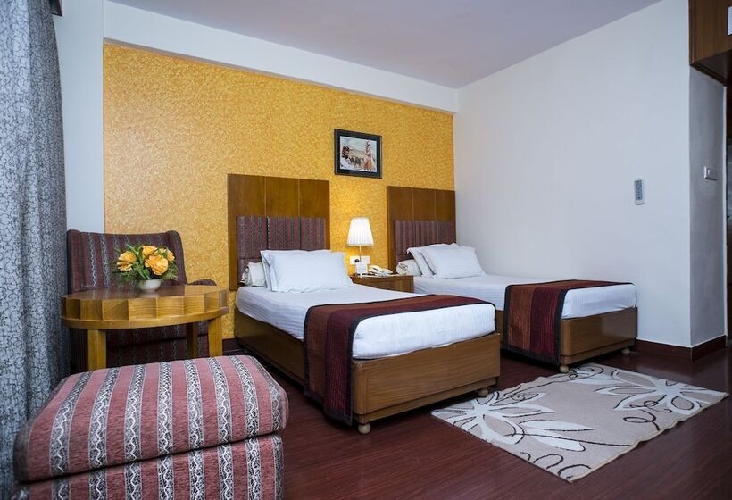 호텔 Jaipur Palace