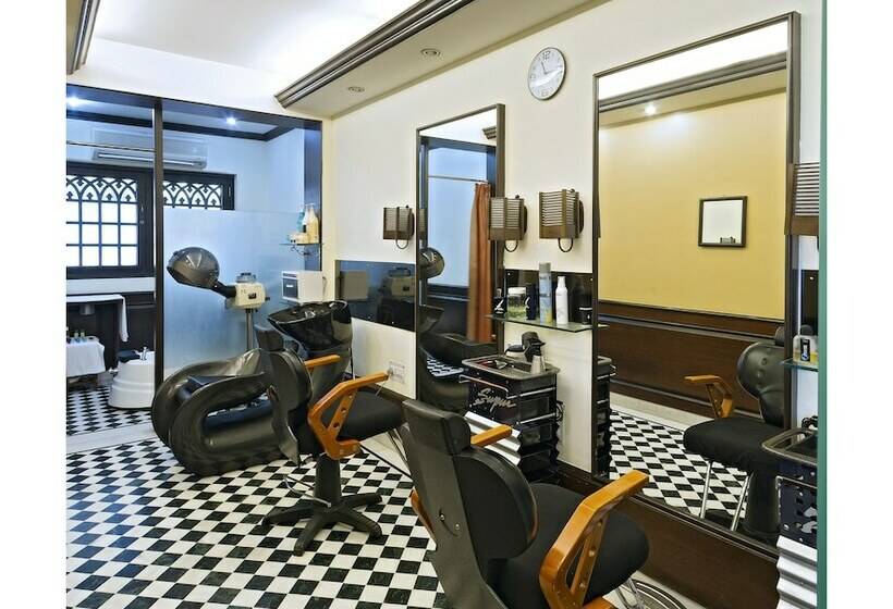 酒店 Jehan Numa Palace