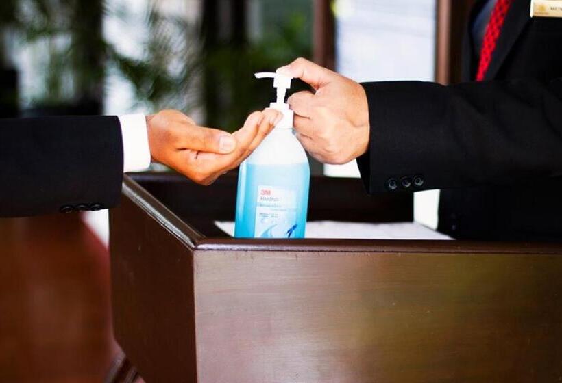 酒店 Jehan Numa Palace