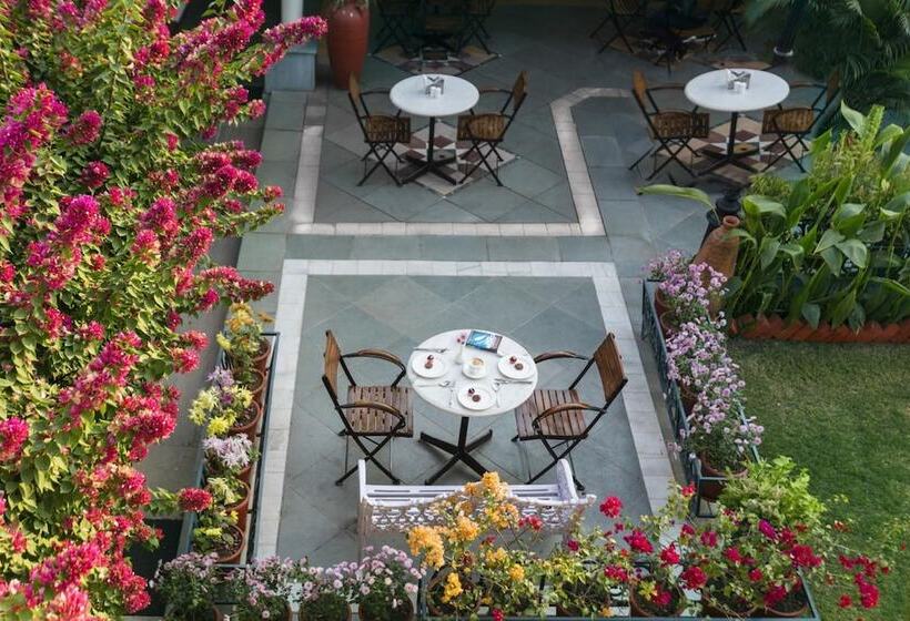 酒店 Jehan Numa Palace