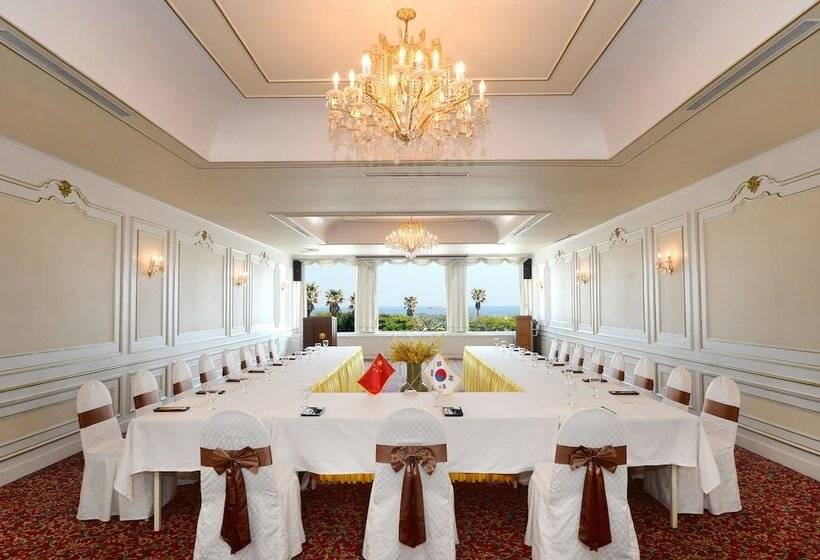 Jeju Oriental Hotel & Casino