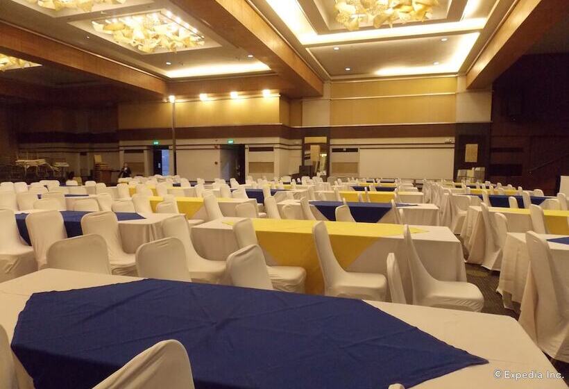 L Fisher Hotel Bacolod