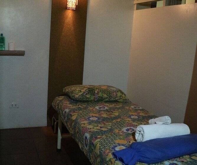 L Fisher Hotel Bacolod