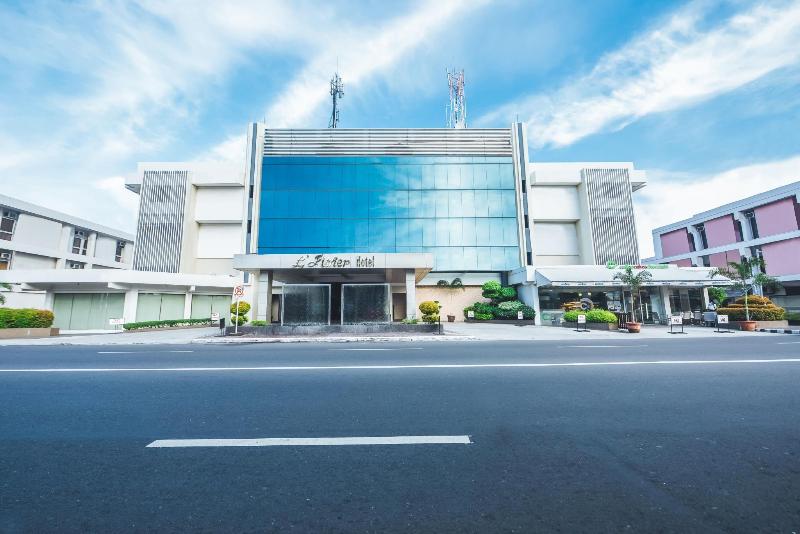 L Fisher Hotel Bacolod