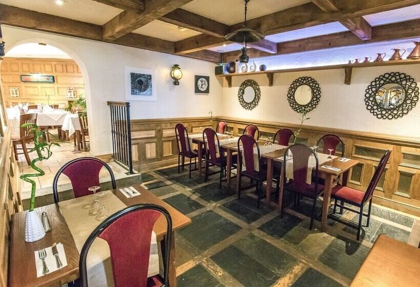 酒店 Mc Kevitts Village