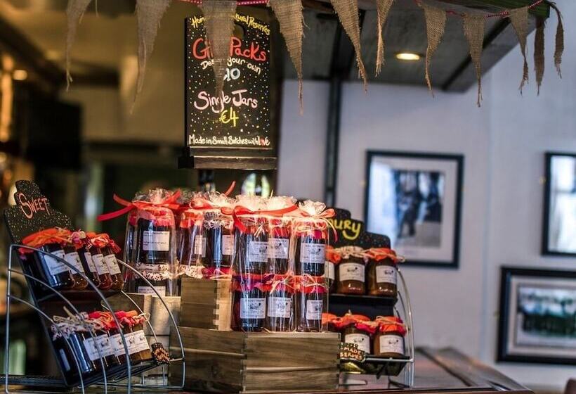 酒店 Mc Kevitts Village