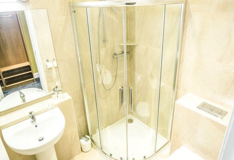 酒店 Mc Kevitts Village