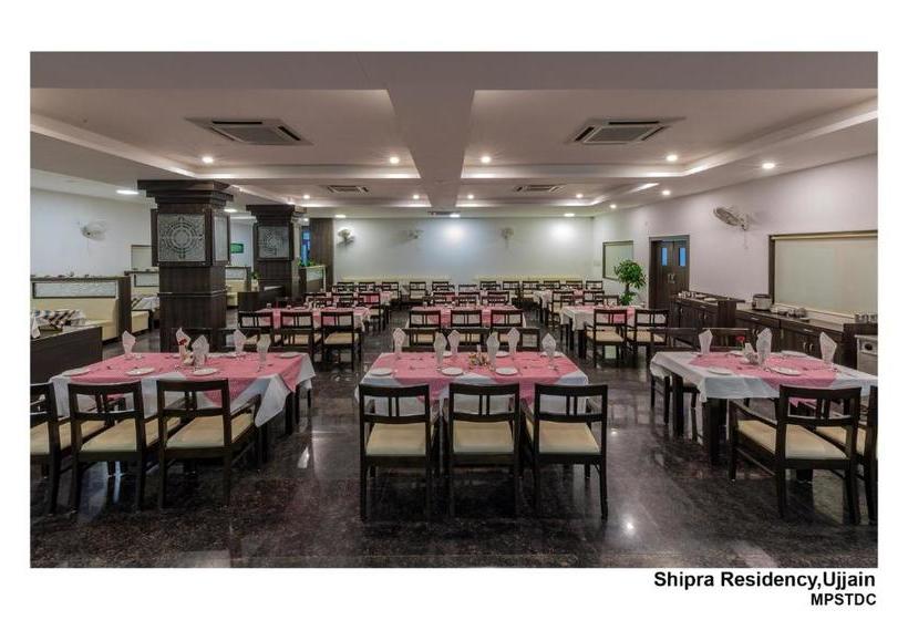 ホテル Mpt Ujjaini