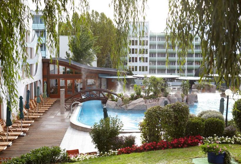 ホテル Carbona Thermal Spa