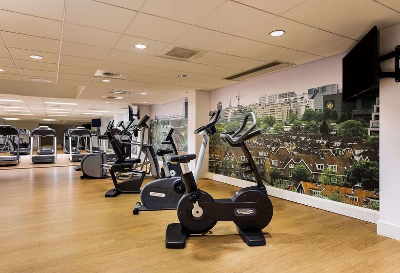 ホテル NH Amsterdam Noord