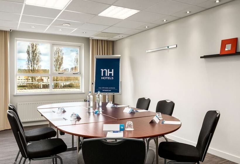 هتل NH Zoetermeer