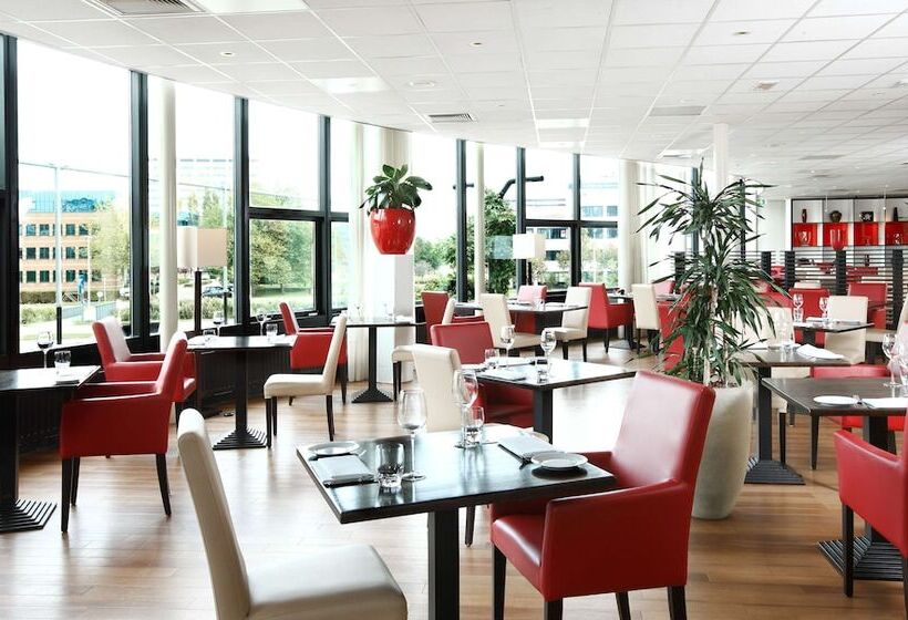 هتل NH Zoetermeer
