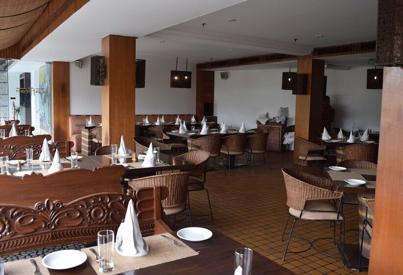 Отель Palace Heights