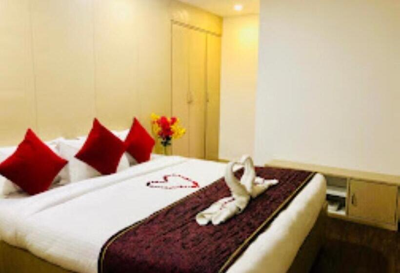 هتل Prag Continental