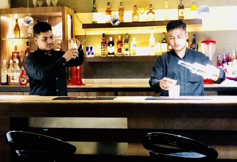 هتل Prag Continental