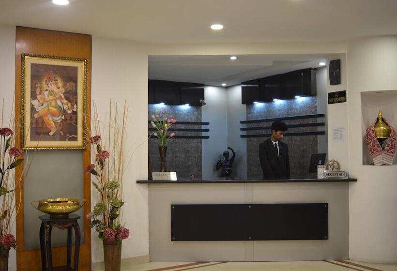 هتل Prag Continental