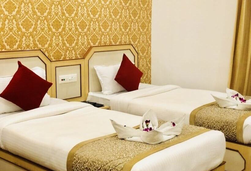 هتل Prag Continental