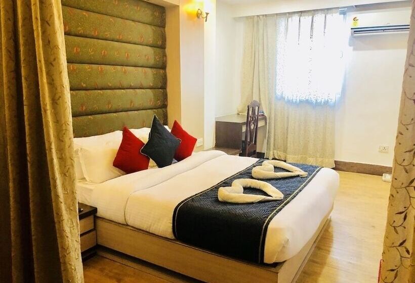 هتل Prag Continental