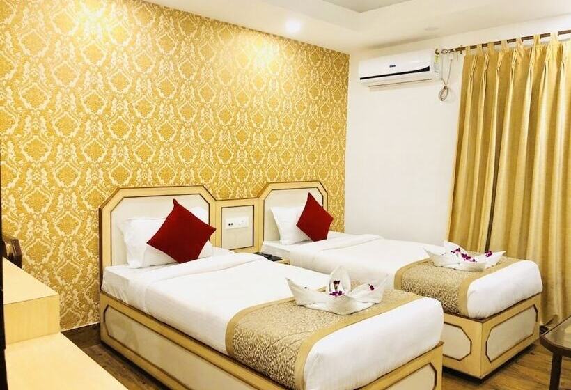 هتل Prag Continental