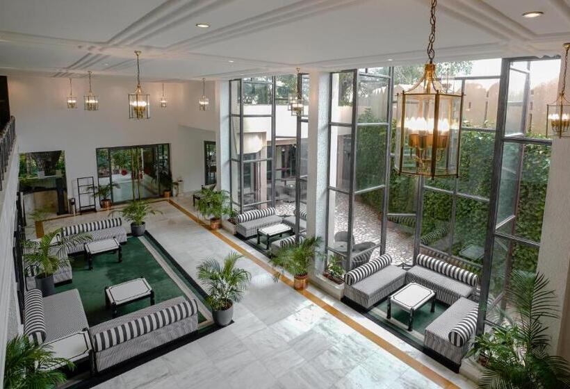 Rajdarshan   A Lake View Hotel In Udaipur